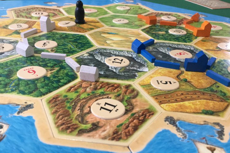 Colonist inspira-se no jogo de tabuleiro Settlers of Catan e pode jogar  online com amigos - Site do dia - SAPO Tek